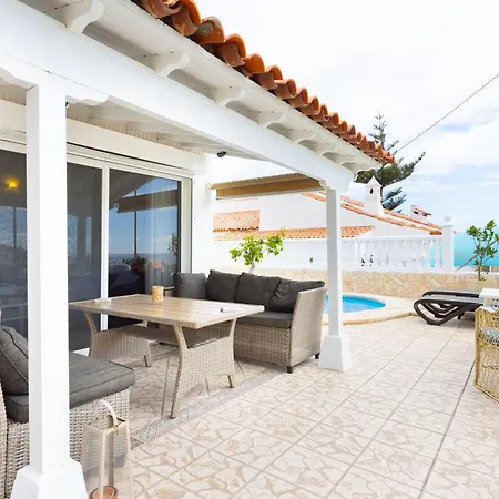 Casa Glenys Con Piscina Privada Y Vistas Al Golf Y Mar Villa San Miguel de Abona Exterior photo